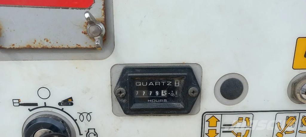 Aichi SR 12 B Телескопические подъемники