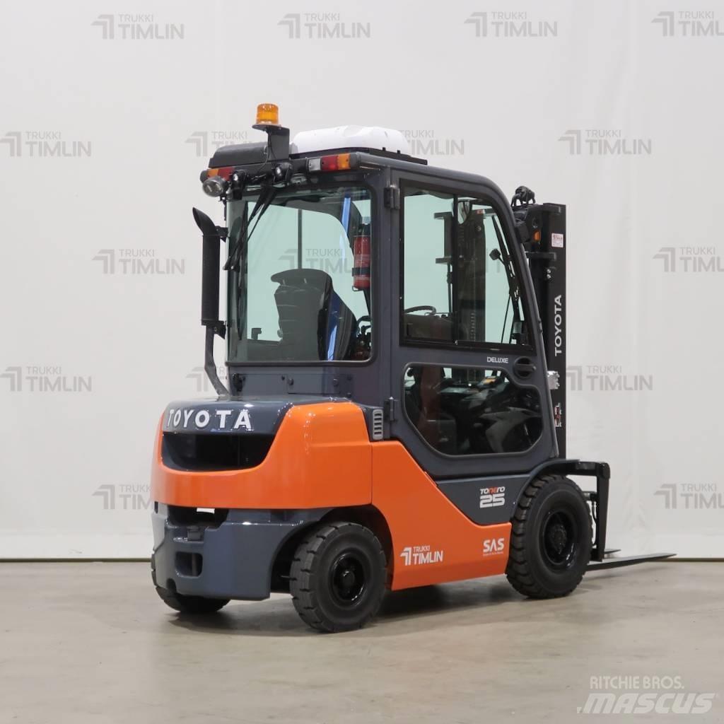 Toyota 52-8FDF25 Дизельные погрузчики