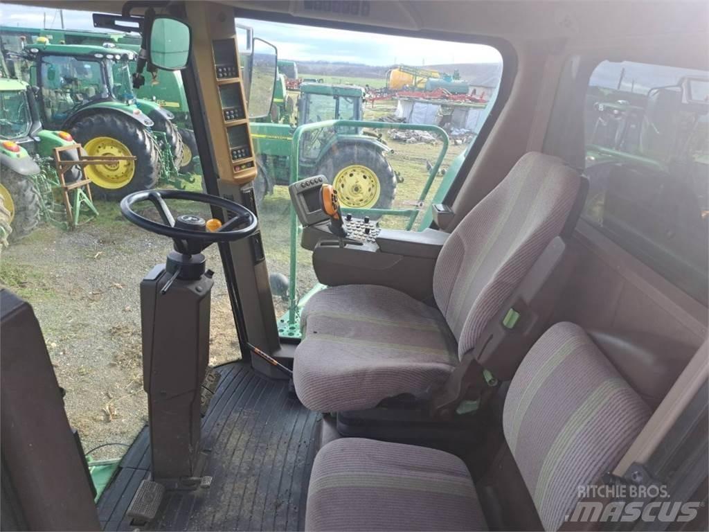 John Deere W650 Зерноуборочные комбайны