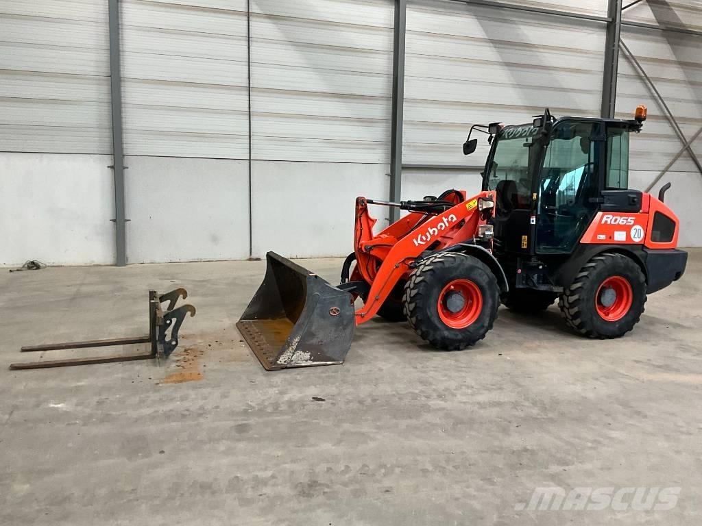 Kubota R 065 Фронтальные погрузчики