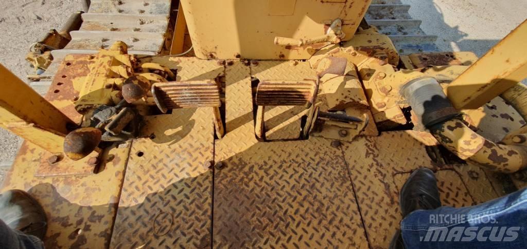 CAT D 7 G Гусеничные бульдозеры