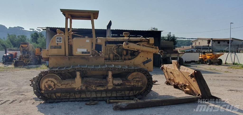 CAT D 7 G Гусеничные бульдозеры