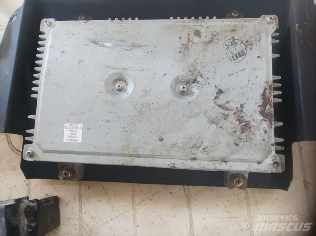 Hitachi ZX 350 LC-6 Электронные блоки