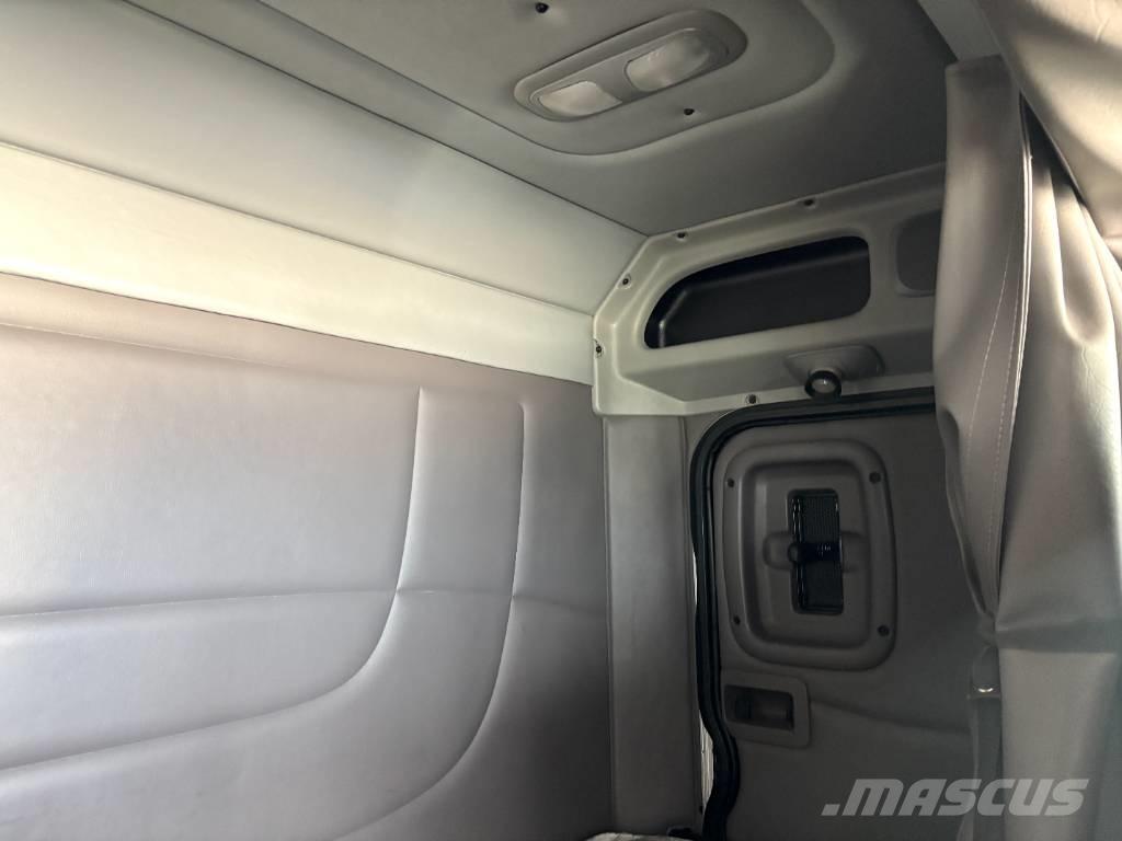 Peterbilt 389 Седельные тягачи