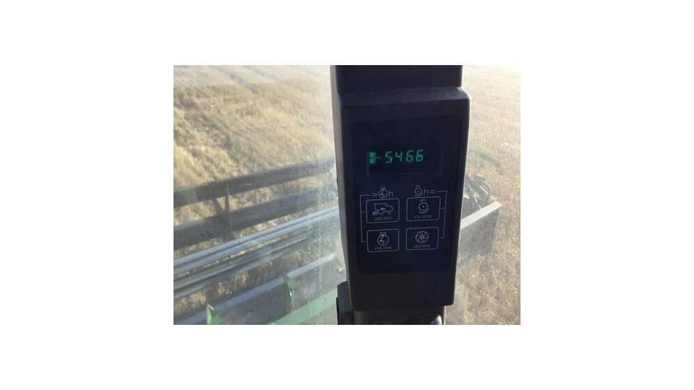 John Deere 9500 Зерноуборочные комбайны
