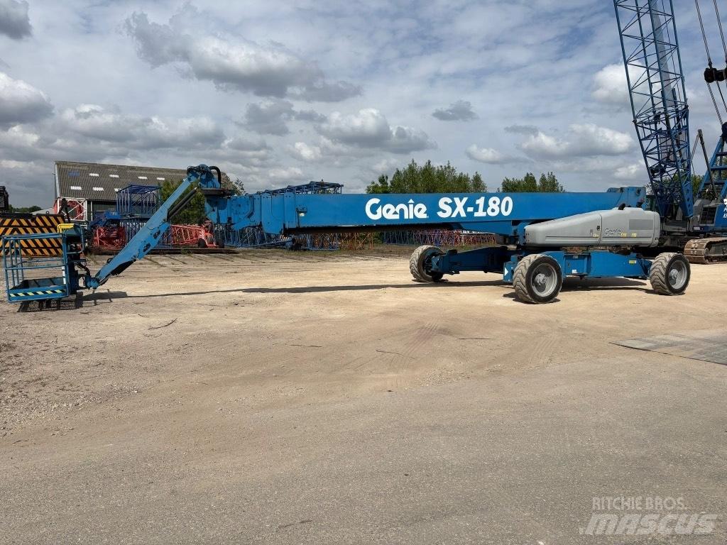 Genie SX 180 Телескопические подъемники