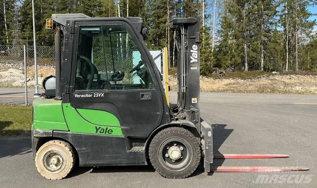 Yale GLP 25 VX Газовые погрузчики
