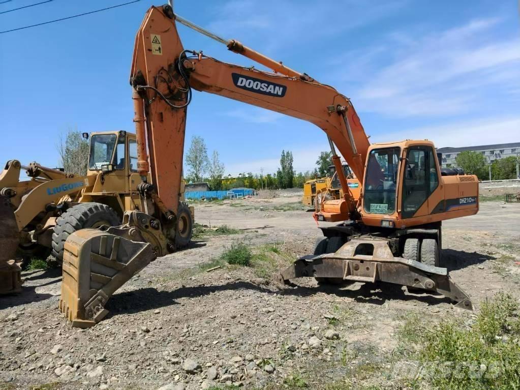 Doosan DH210W-7 Колёсные экскаваторы