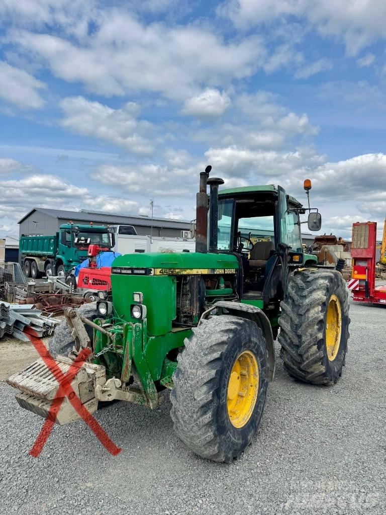 John Deere 4455 Трактора