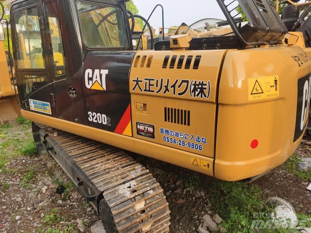 CAT 320 D2 Гусеничные экскаваторы