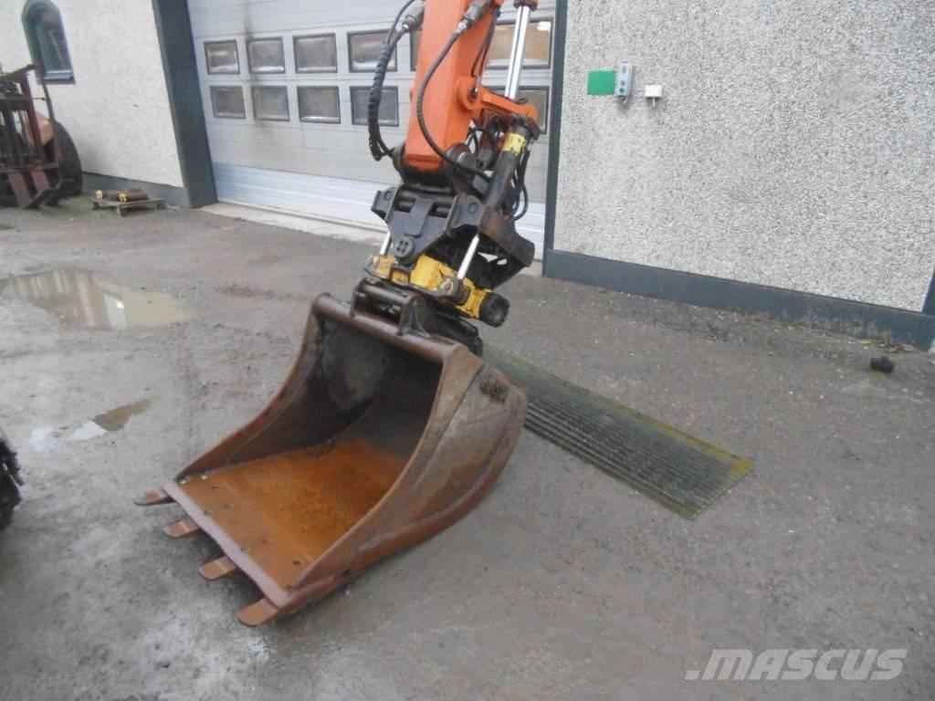 Hitachi 85 US Малые экскаваторы 7т-12т