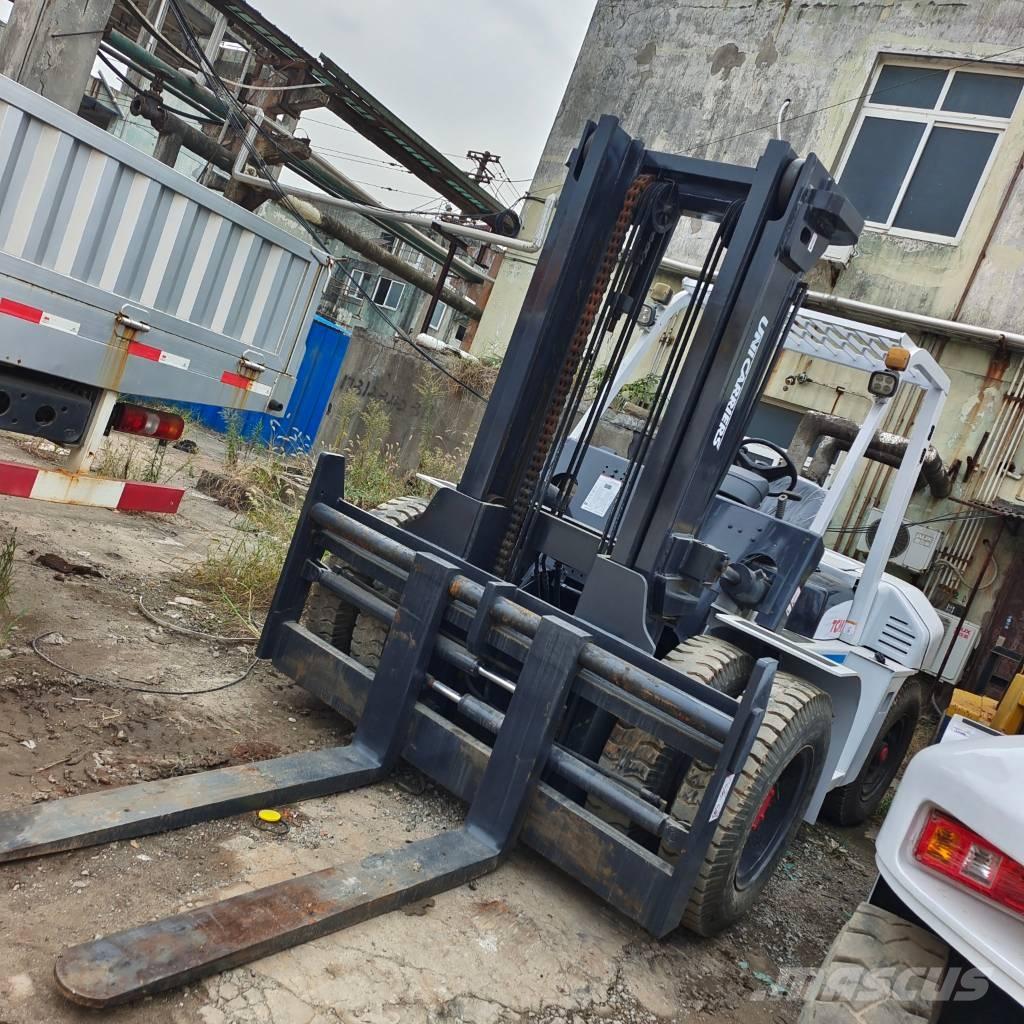 TCM FD 100 Дизельные погрузчики