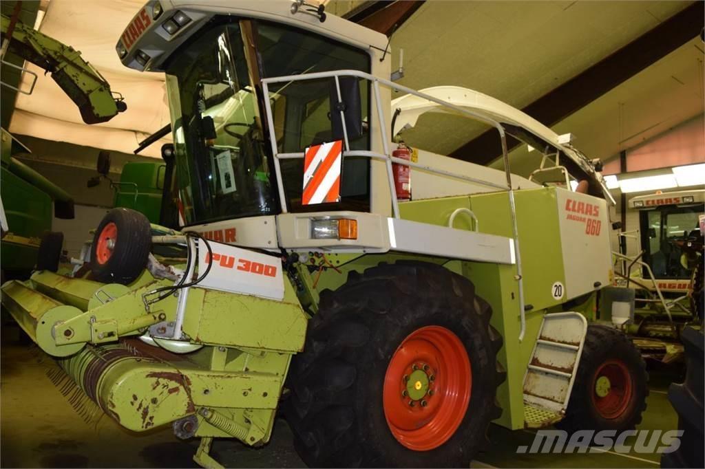 CLAAS Jaguar 860 Самоходные кормоуборочные комбайны