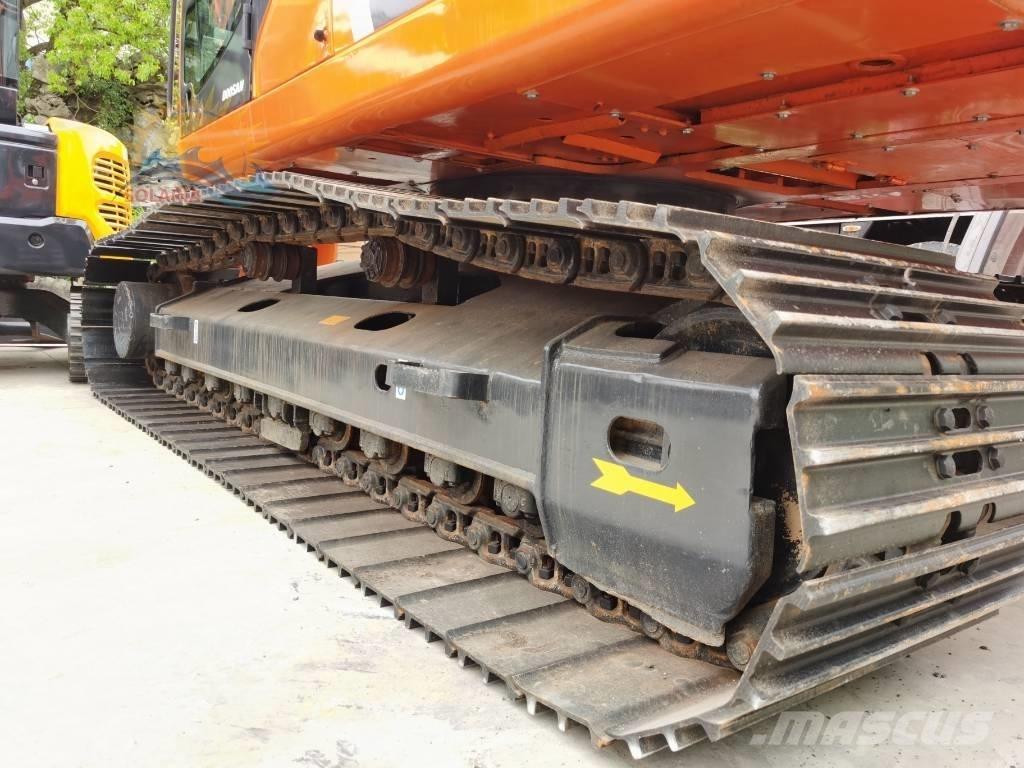 Doosan DX 225 LC Гусеничные экскаваторы
