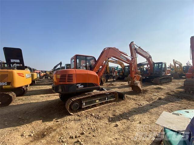 Doosan DX80 Мини-экскаваторы