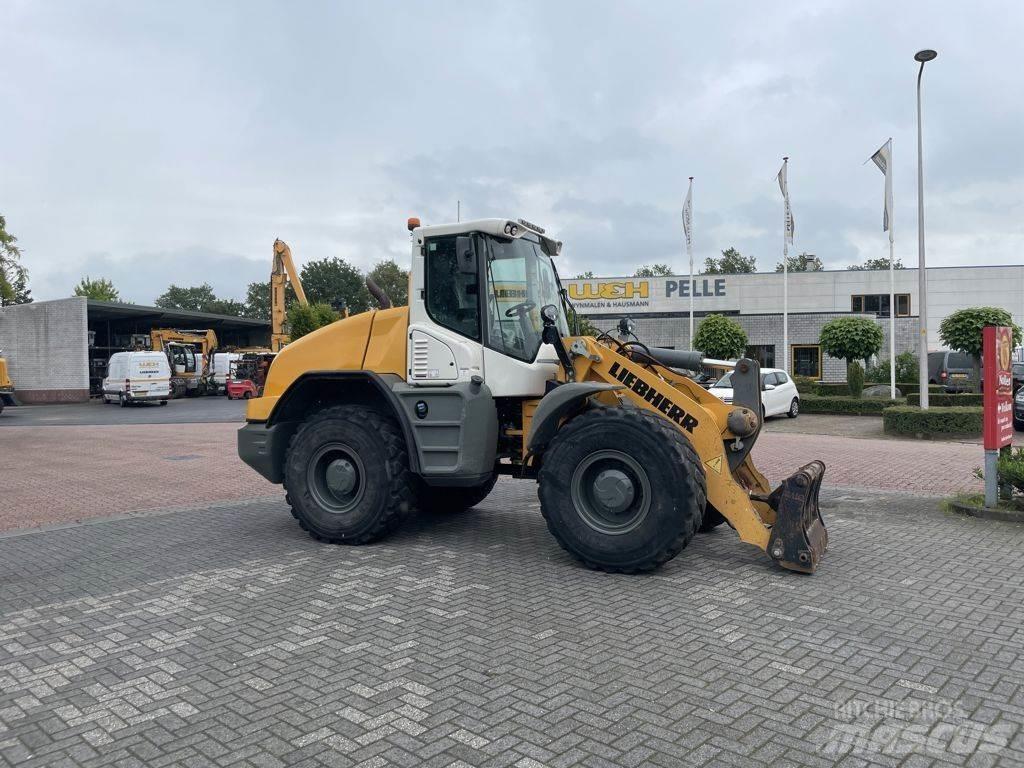 Liebherr L538 Фронтальные погрузчики