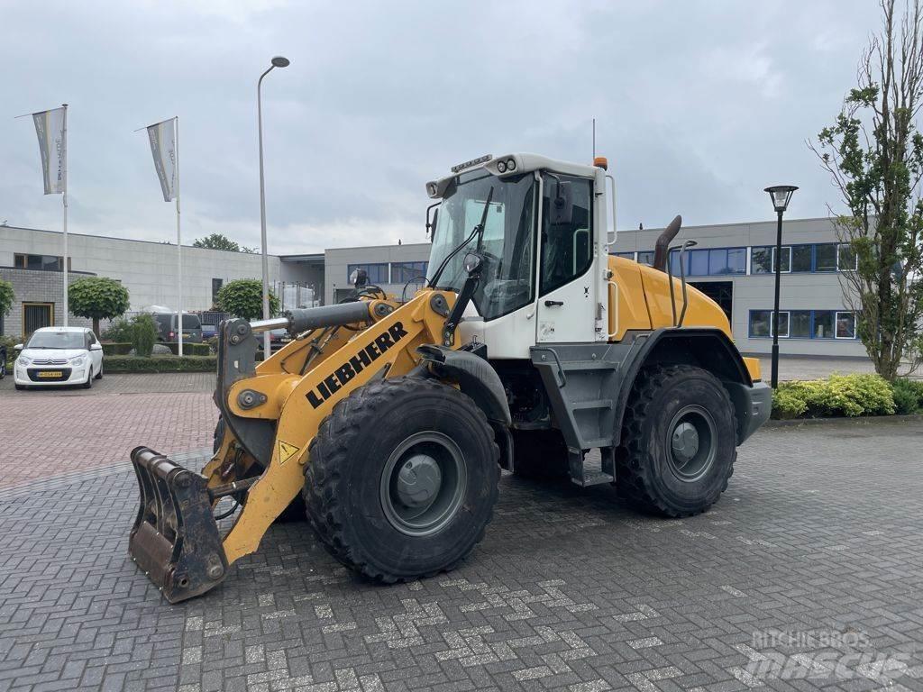Liebherr L538 Фронтальные погрузчики