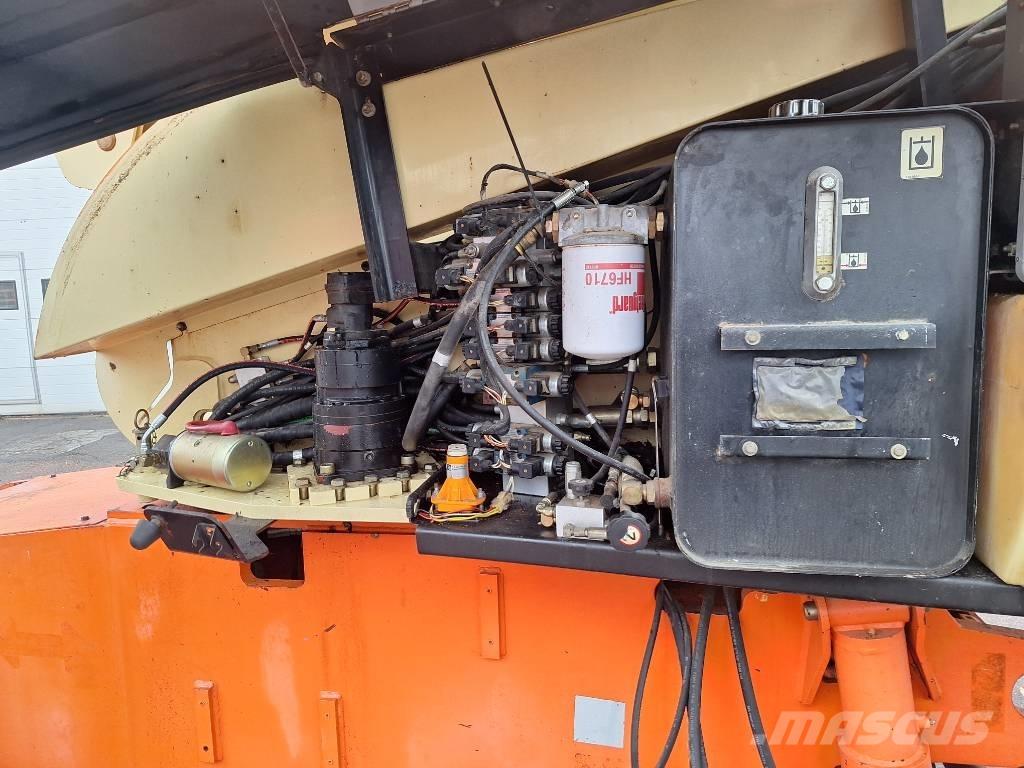 JLG 660 SJ 4x4x4 Коленчатые подъемники