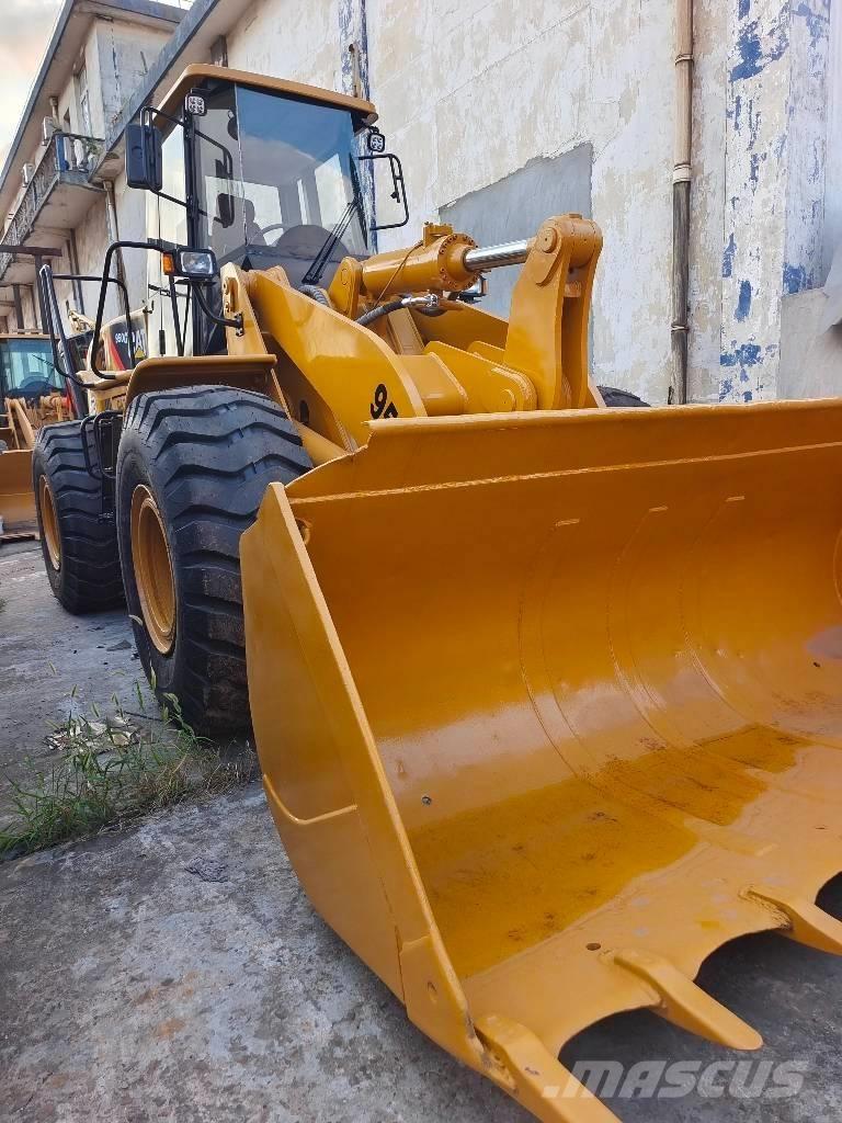 CAT 950 G Фронтальные погрузчики