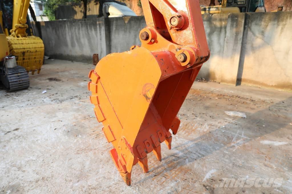 Hitachi ZX 120-6 Гусеничные экскаваторы