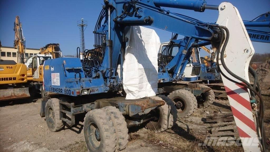Liebherr A900-C Колёсные экскаваторы