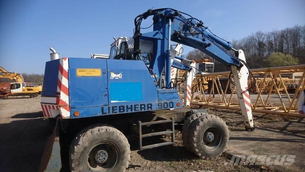 Liebherr A900-C Колёсные экскаваторы