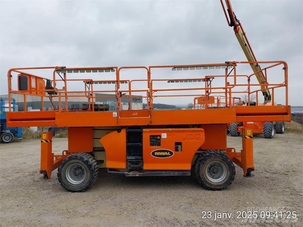 JLG 3394RT Ножничные подъемники