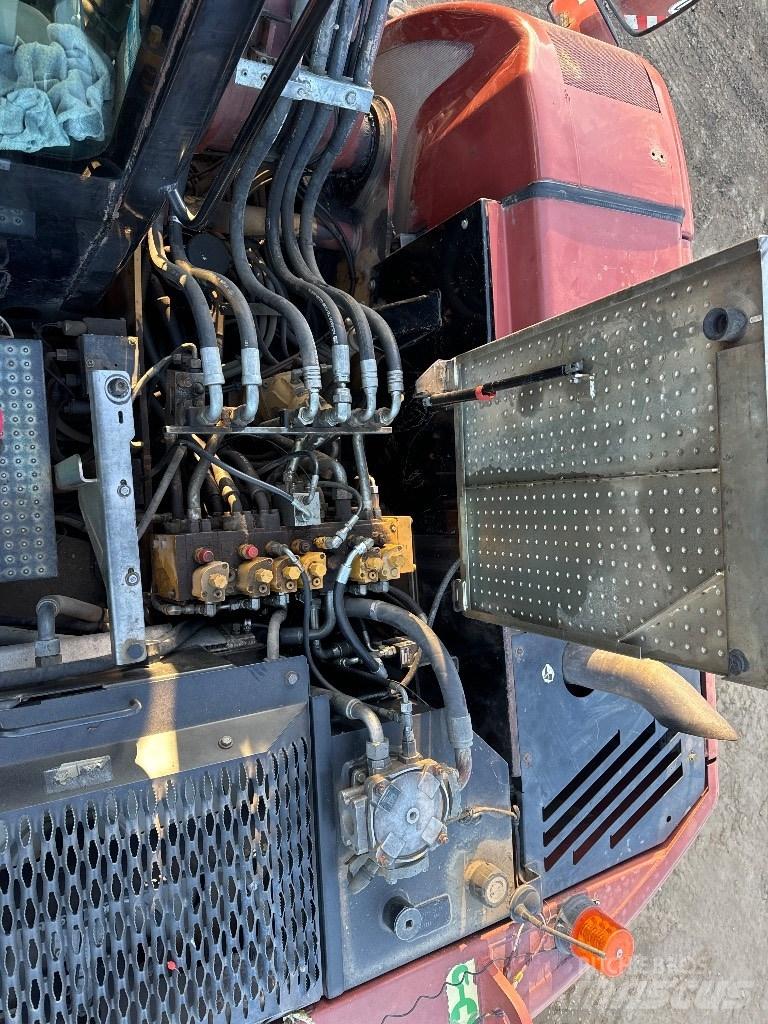 CAT 313 D Колёсные экскаваторы