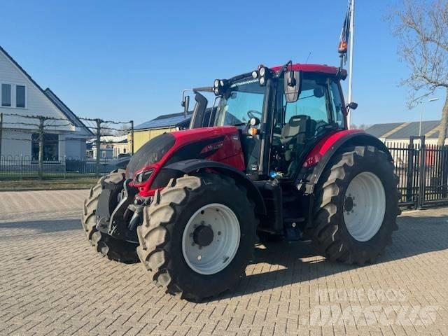Valtra N134 Hitech Трактора