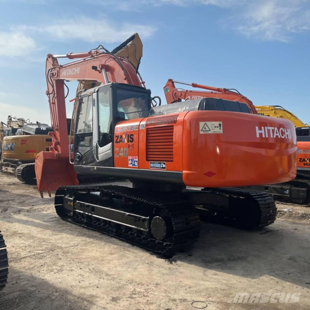 Hitachi ZX 240 Гусеничные экскаваторы