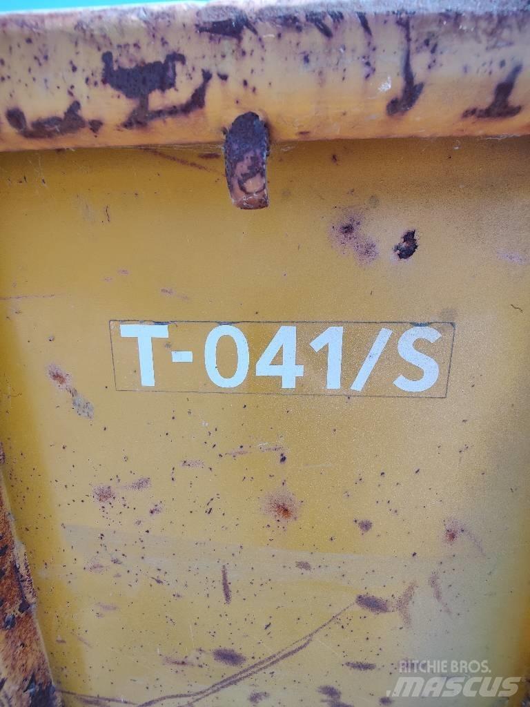 Möre T-041/S Тракторные самосвальные прицепы