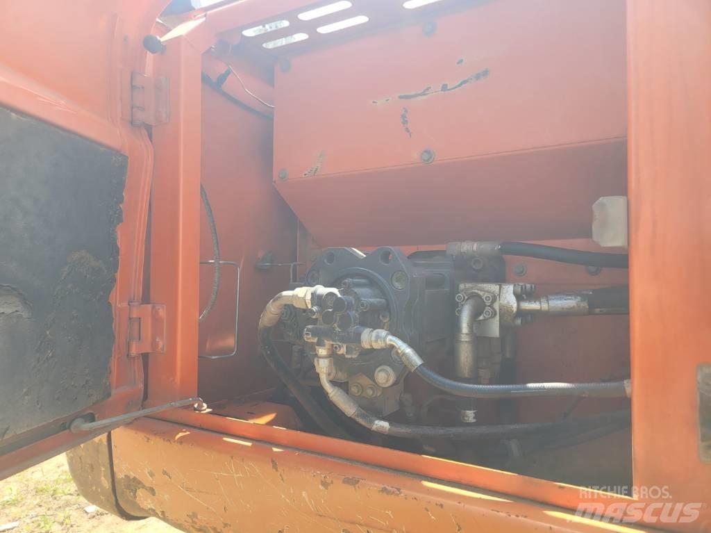 Doosan DX 220 LCA Гусеничные экскаваторы