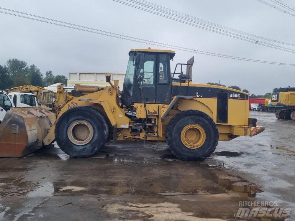 CAT 966 G Фронтальные погрузчики
