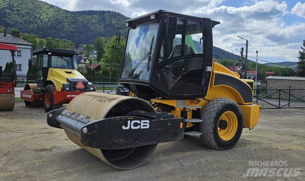 JCB Vibromax WM 75 D Грунтовые катки