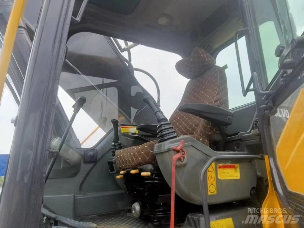 Volvo EC 290 DL Гусеничные экскаваторы