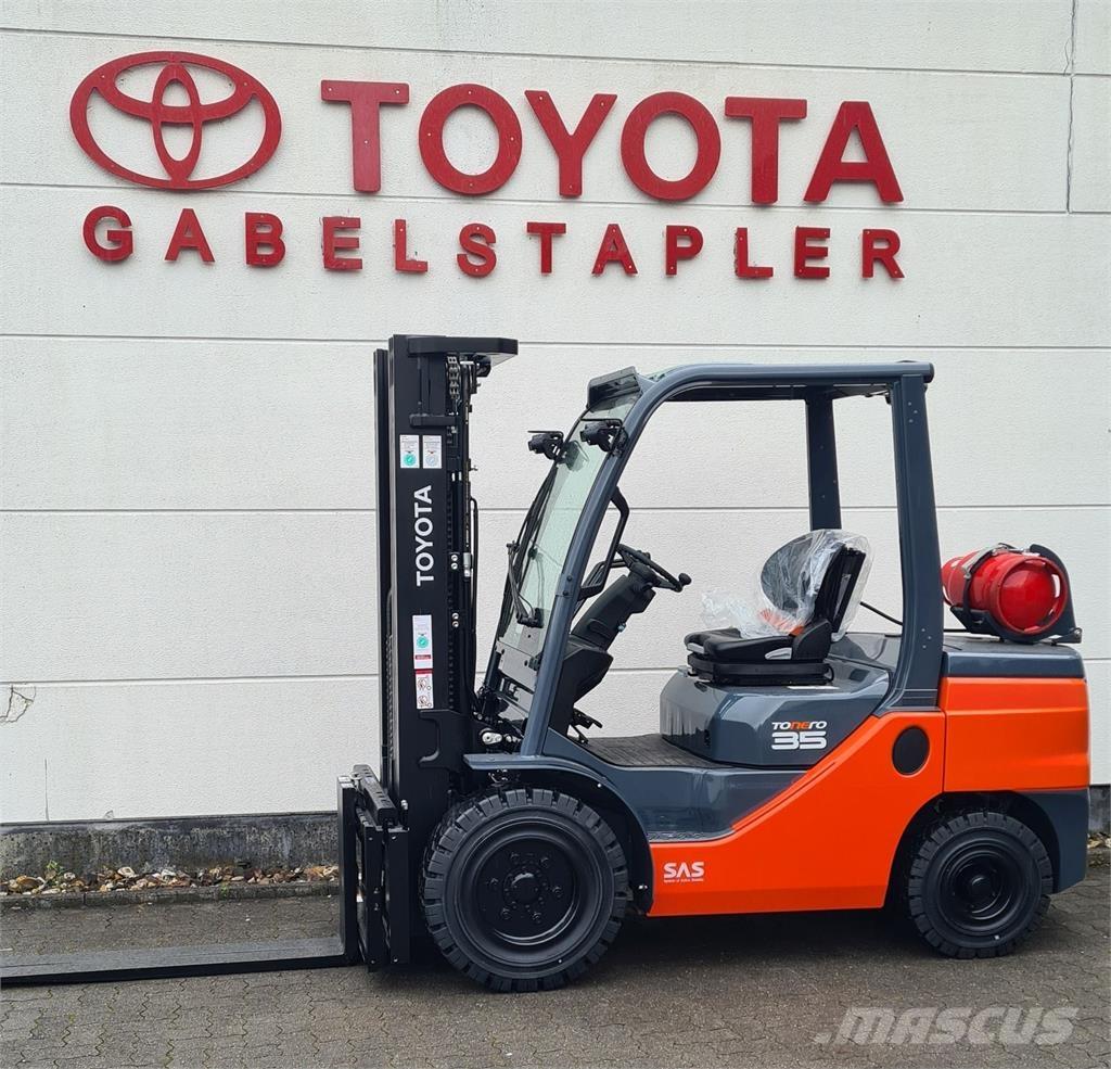 Toyota 02-8FGJF35 Газовые погрузчики