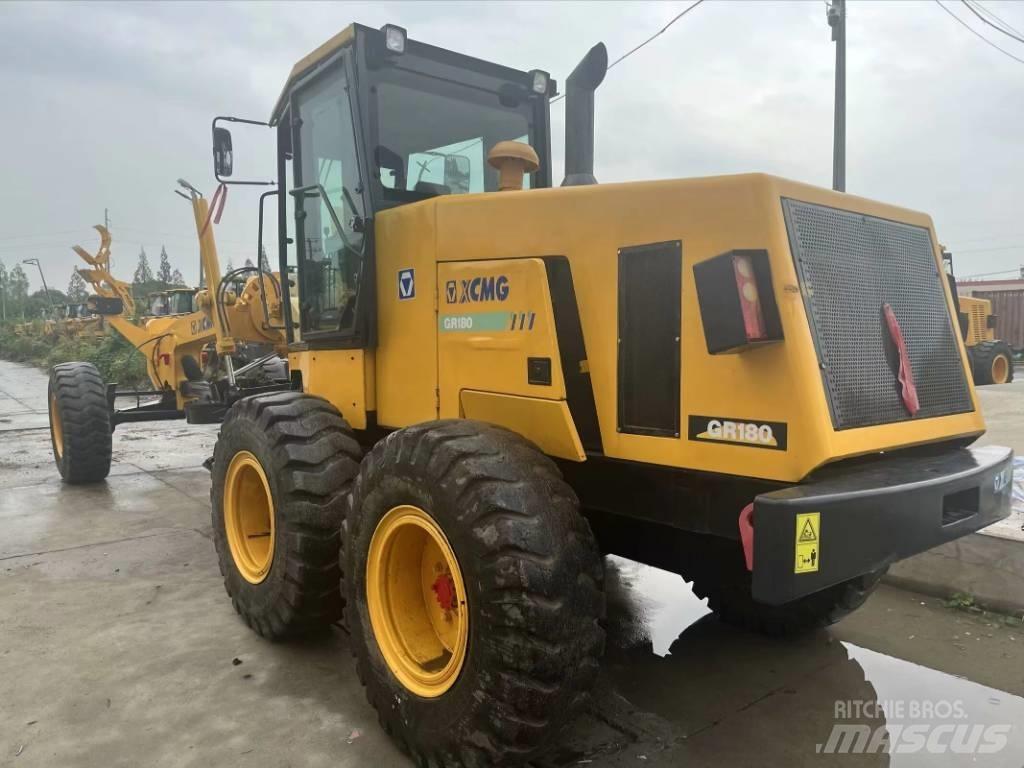 XCMG GR 180 Грейдеры