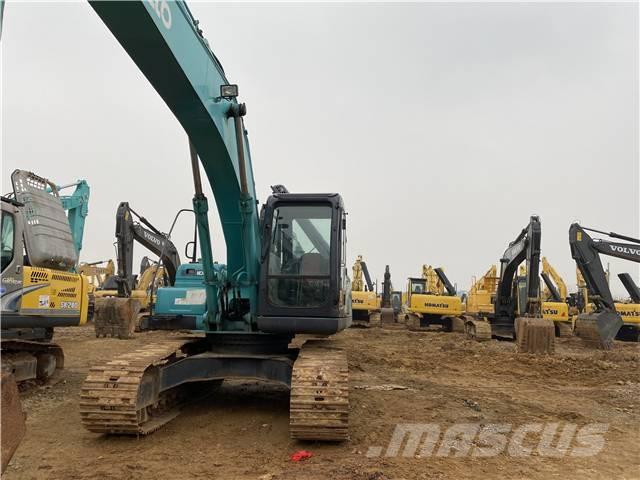 Kobelco SK 200 Гусеничные экскаваторы