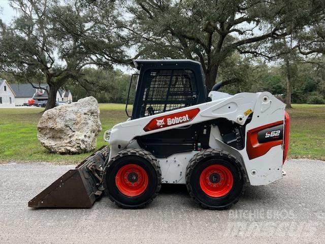 Bobcat S 62 Мини-погрузчики