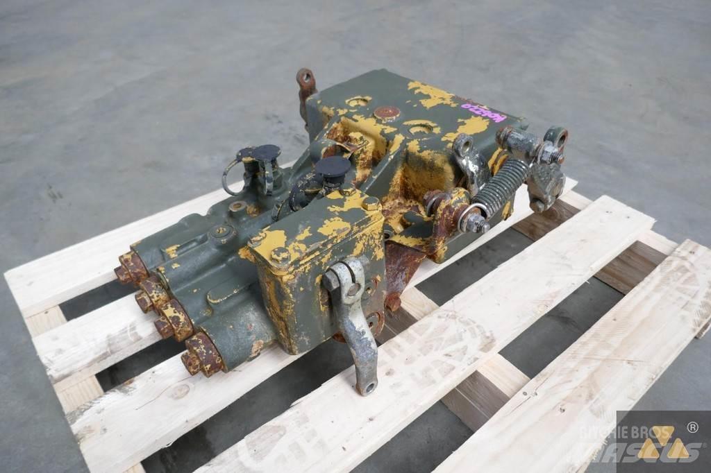 CAT 3T-6443 Коммерческий транспорт - Другие