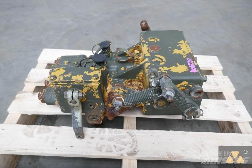 CAT 3T-6443 Коммерческий транспорт - Другие