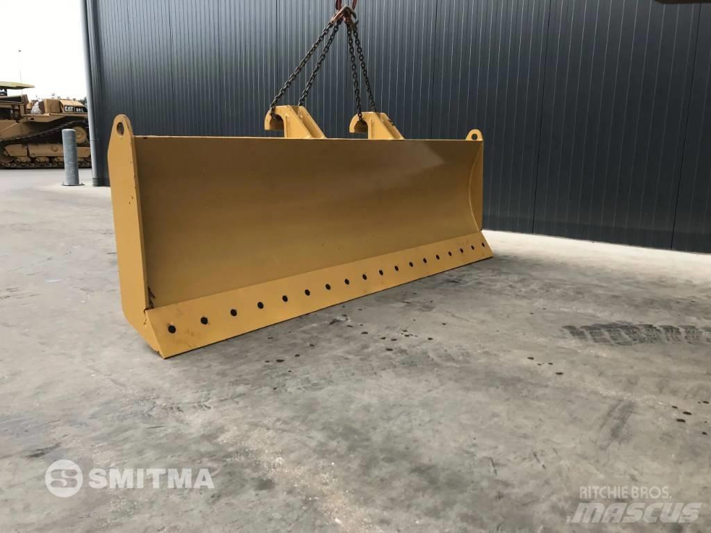 Komatsu QR Бульдозерные отвалы
