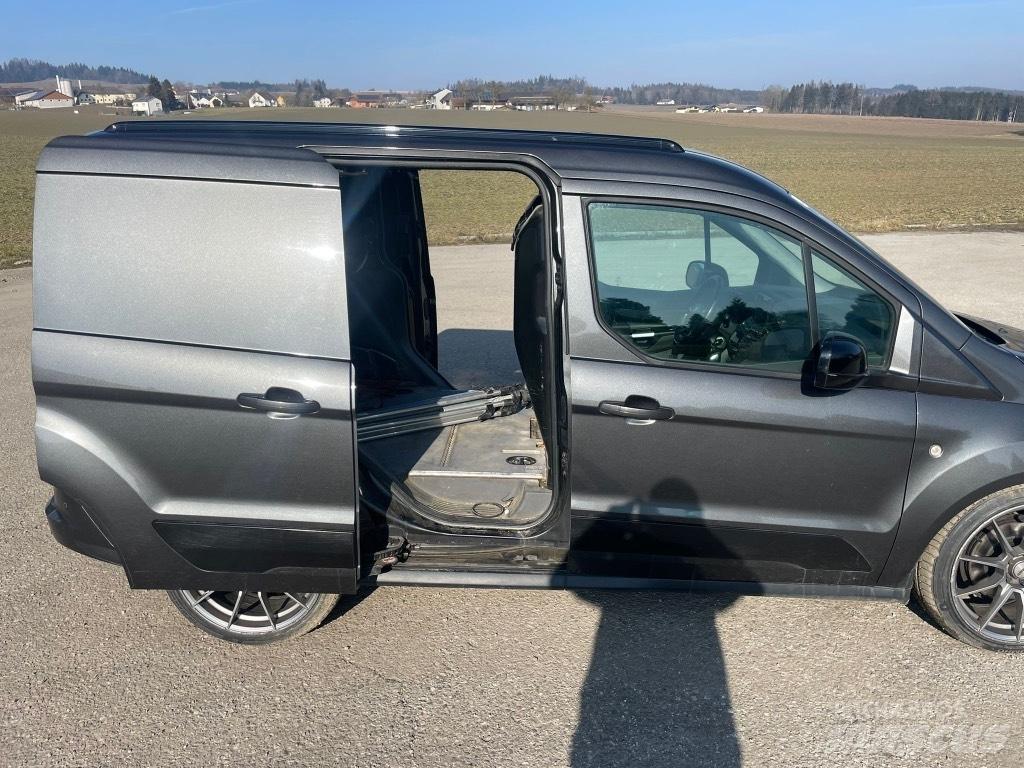 Ford Transit Цельнометаллический фургоны