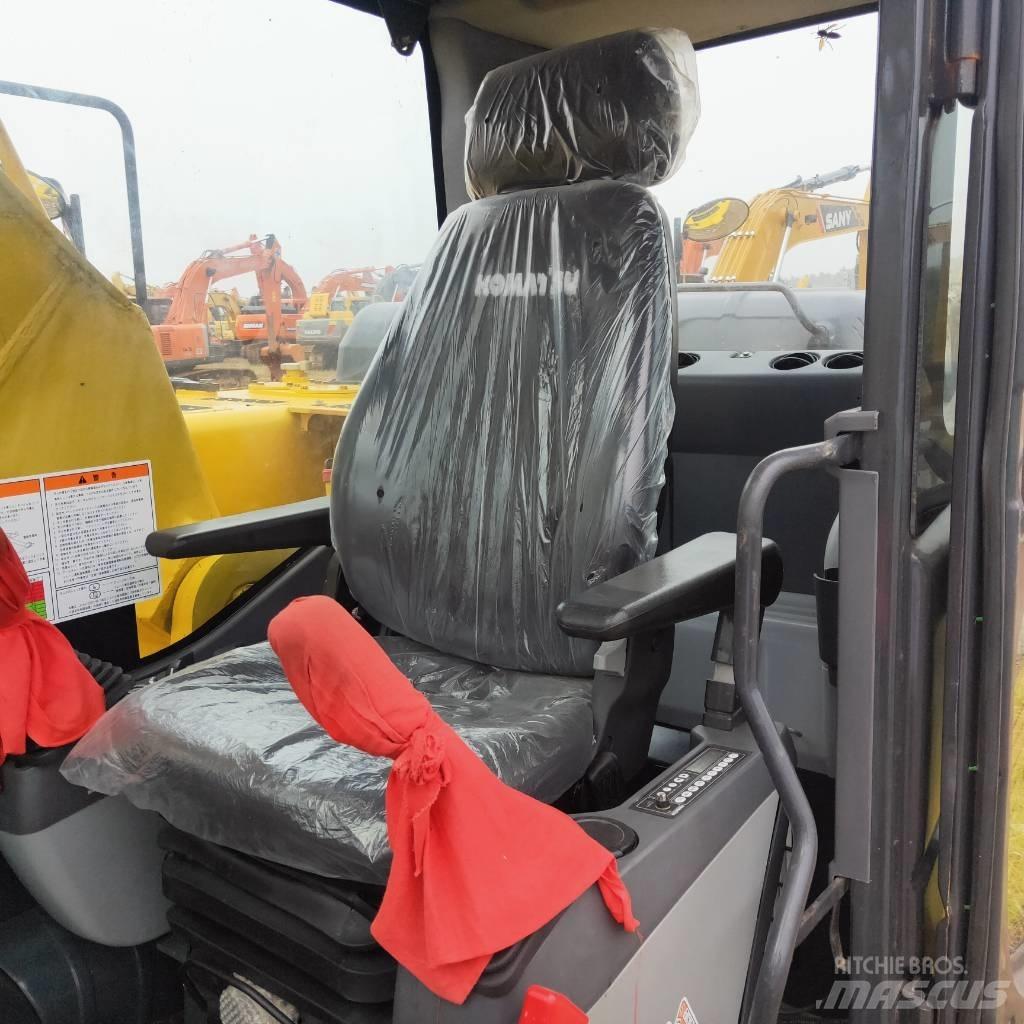 Komatsu PC200-8 Гусеничные экскаваторы