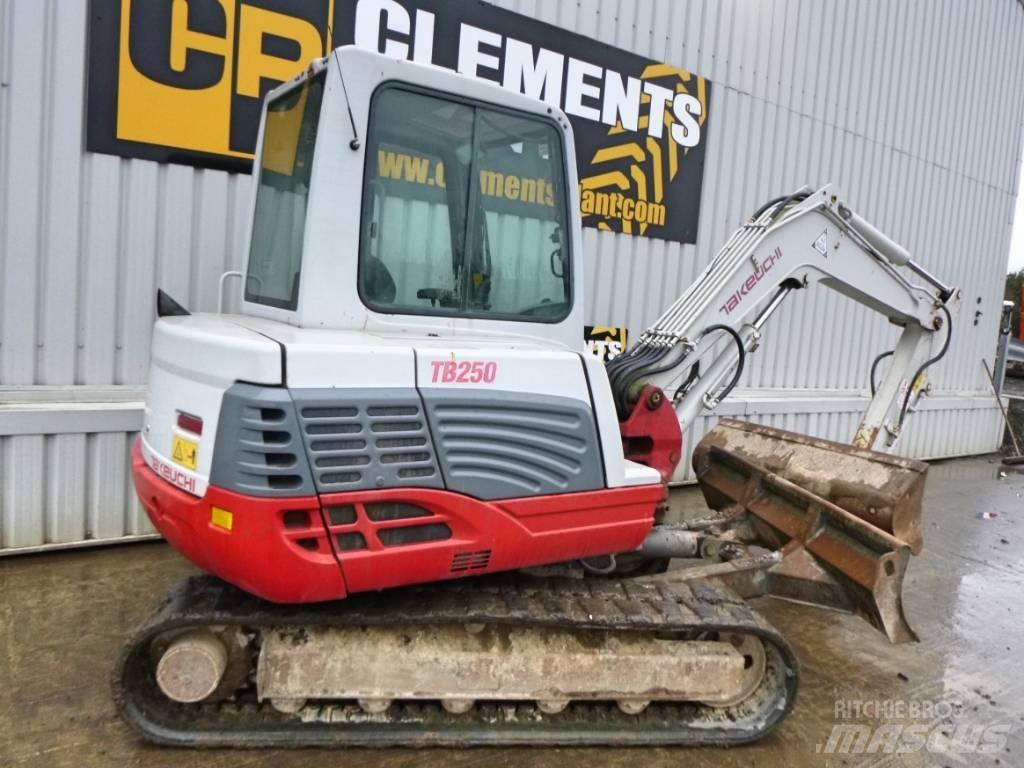 Takeuchi TB250 Мини-экскаваторы