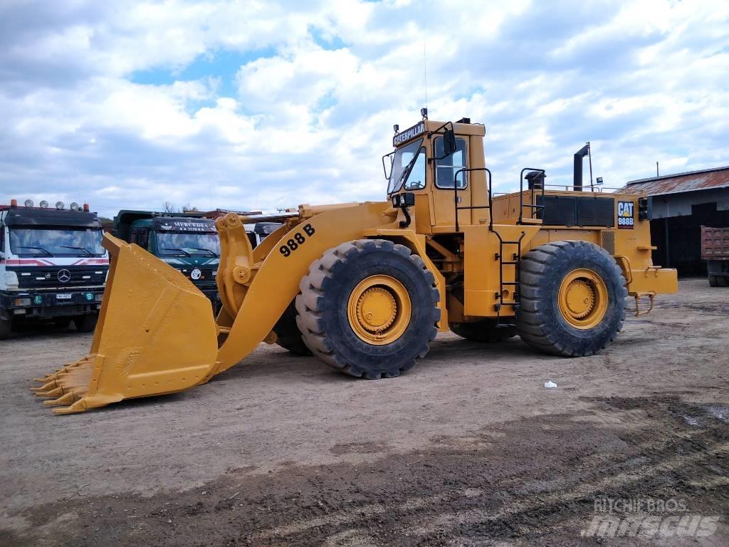 CAT 988 B Фронтальные погрузчики