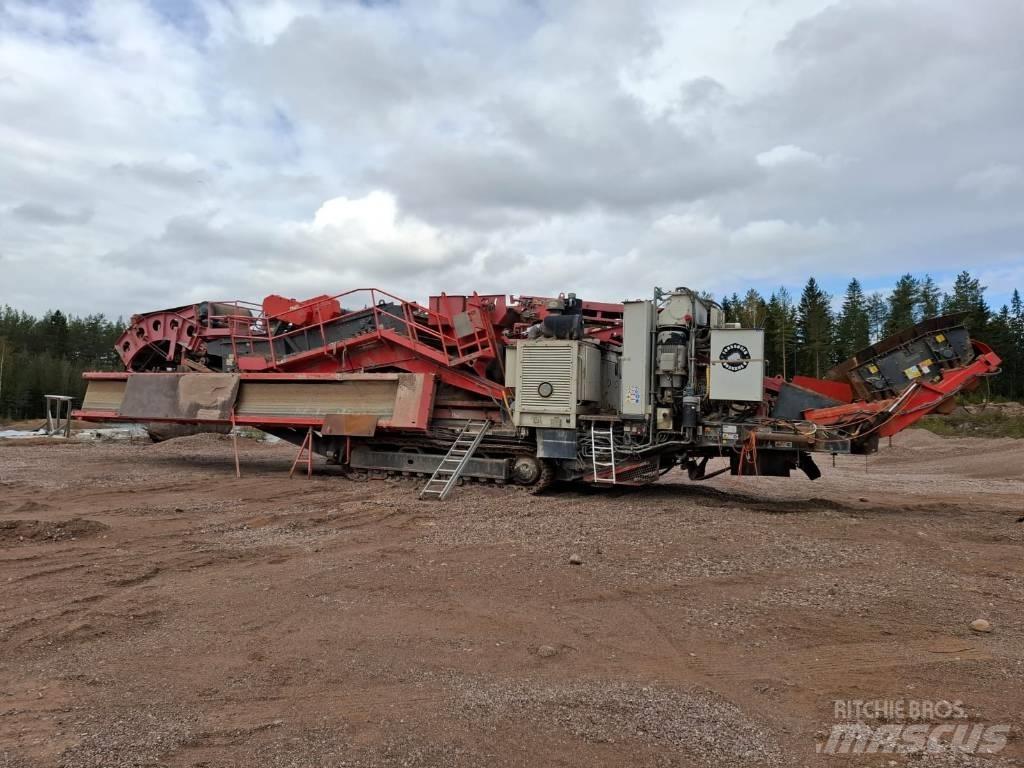 Sandvik UH 450 E Мобильные дробилки