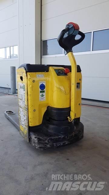 Hyster P 2.0L Ручные электрические тележки