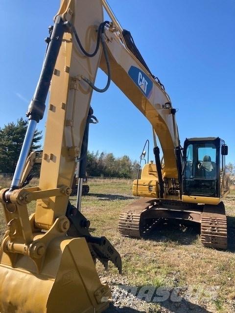 CAT 320 D Гусеничные экскаваторы