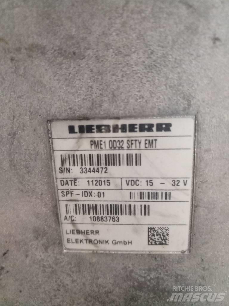Liebherr R 916 LC Электронные блоки
